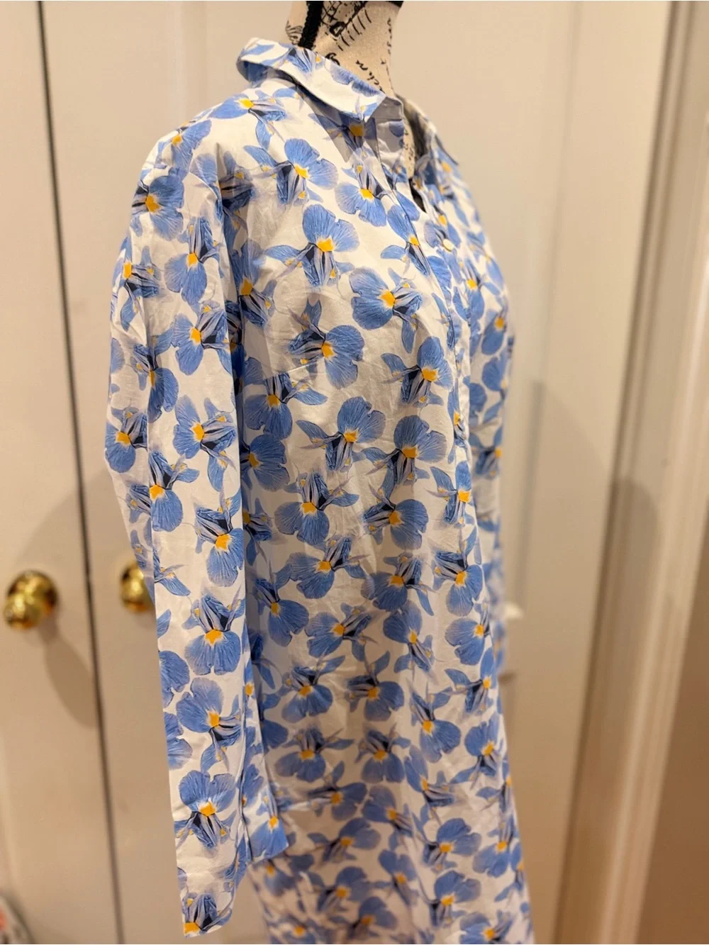COS Blue and White Floral Shirt Dress with Yellow Accents - Picture 11 of 16